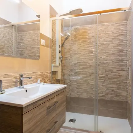 Casa Degli Artigiani-attico Con Vista Appartement