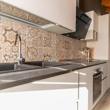 Casa Degli Artigiani-attico Con Vista Lejlighed *