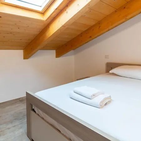 Lejlighed Casa Degli Artigiani-attico Con Vista